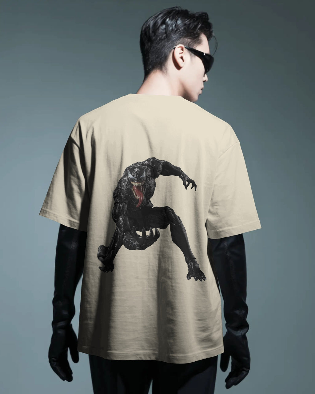 VENAM Oversized T-Shirt